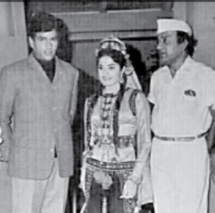 काकाची शिकवणी व फाटके माेजे